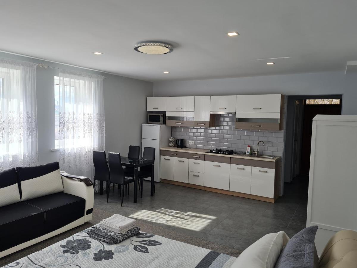 Birutes Apartamentai Klaipeda Ngoại thất bức ảnh